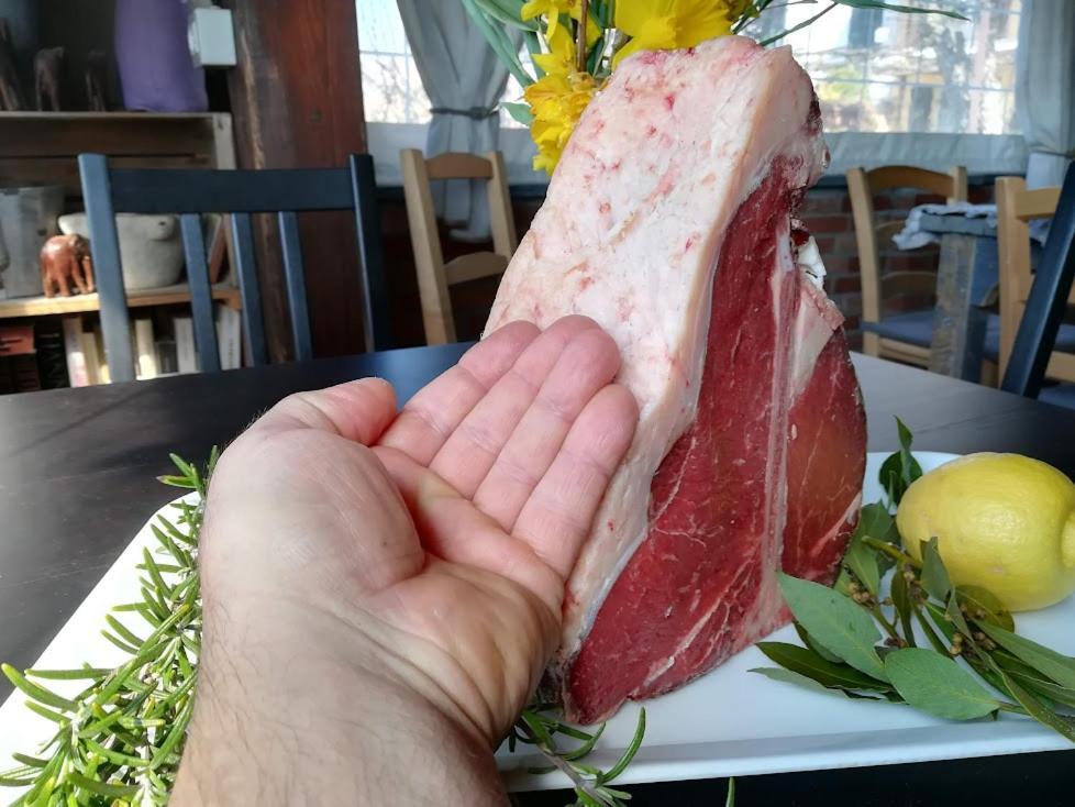 Ca Nostra Restaurant * Portacomaro